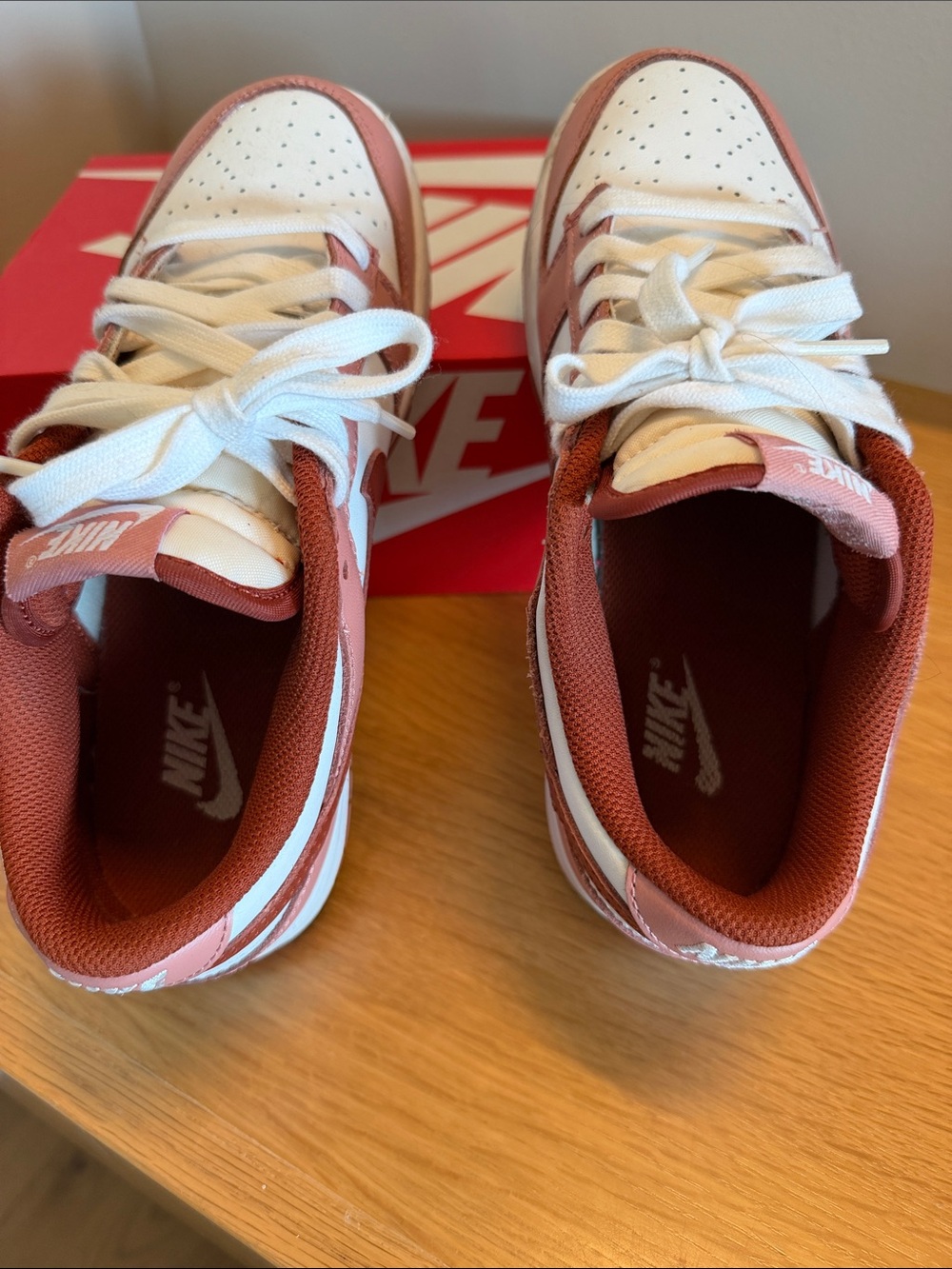 Nike dunk low like new - Picture 3 of 4